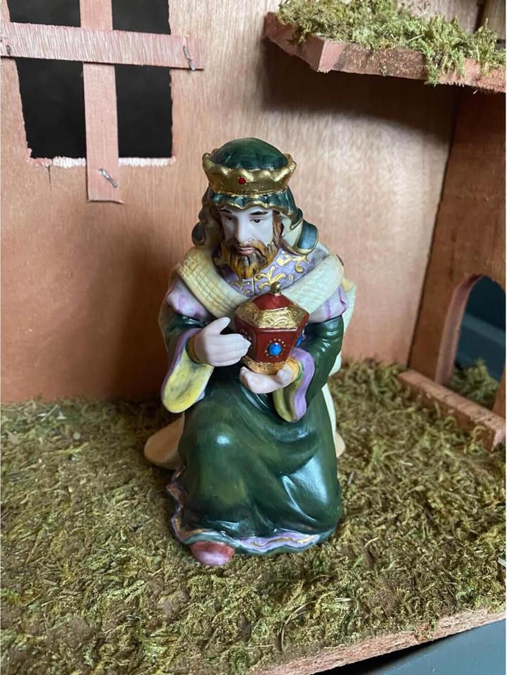 Thomas Kinkade Nativity Figurine - “King Melchoir” by HAWTHORNE VILLAGE - No Box